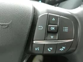 Ford Focus thumbnail 33