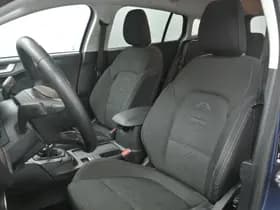 Ford Focus thumbnail 8