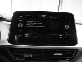Volkswagen T-Roc thumbnail 18