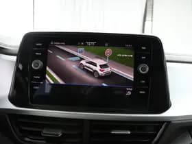Volkswagen T-Roc thumbnail 21