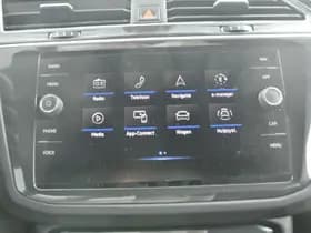 Volkswagen Tiguan thumbnail 24