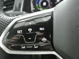Volkswagen Tiguan thumbnail 32