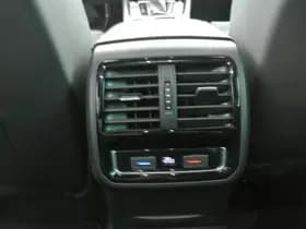 Volkswagen Passat thumbnail 14