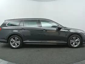 Volkswagen Passat thumbnail 19
