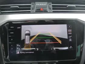 Volkswagen Passat thumbnail 24