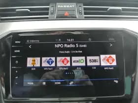 Volkswagen Passat thumbnail 28