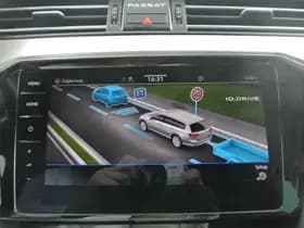 Volkswagen Passat thumbnail 29