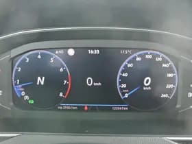 Volkswagen Passat thumbnail 4