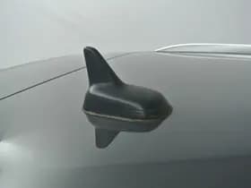 Volkswagen Passat thumbnail 44