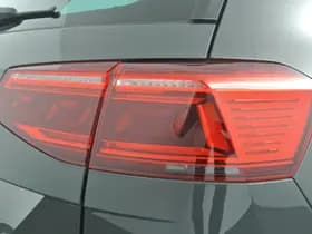 Volkswagen Passat thumbnail 49