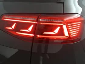 Volkswagen Passat thumbnail 50