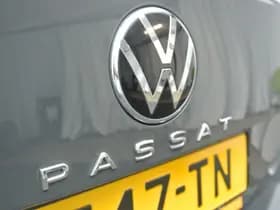 Volkswagen Passat thumbnail 53