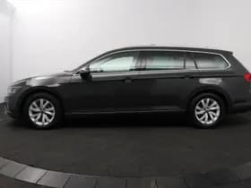 Volkswagen Passat thumbnail 12