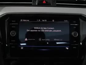 Volkswagen Passat thumbnail 18