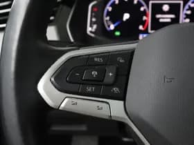 Volkswagen Passat thumbnail 25