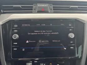 Volkswagen Passat thumbnail 18