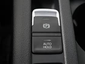 Volkswagen Passat thumbnail 24