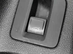 Volkswagen Passat thumbnail 26