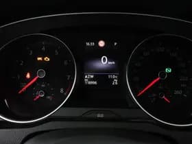 Volkswagen Passat thumbnail 4