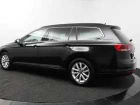 Volkswagen Passat thumbnail 6