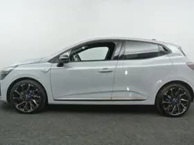 Renault Clio thumbnail 17