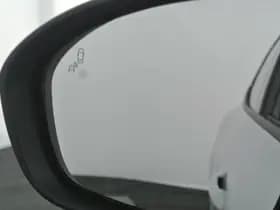 Renault Clio thumbnail 44