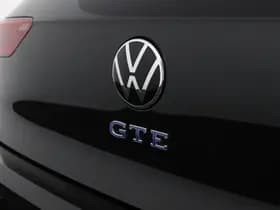 Volkswagen Golf thumbnail 43