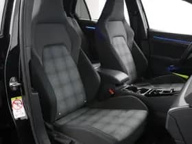 Volkswagen Golf thumbnail 10