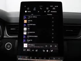 Renault Captur thumbnail 17