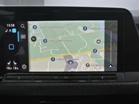 Volkswagen Golf thumbnail 24