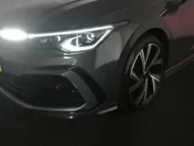 Volkswagen Golf thumbnail 37