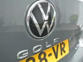 Volkswagen Golf thumbnail 49