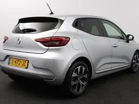 Renault Clio thumbnail 2