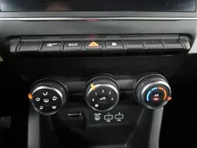 Renault Clio thumbnail 20