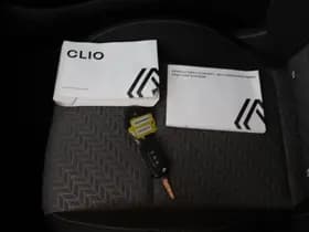 Renault Clio thumbnail 25