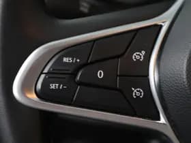 Renault Clio thumbnail 26