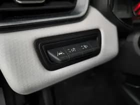 Renault Clio thumbnail 32