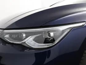 Volkswagen Golf thumbnail 44