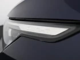 Volkswagen Golf thumbnail 46