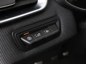 Renault Clio thumbnail 9