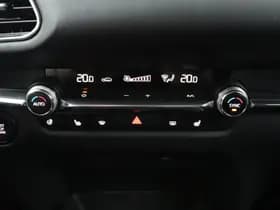 Mazda CX-30 thumbnail 13