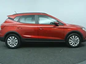 SEAT Arona thumbnail 12