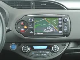 Toyota Yaris thumbnail 14