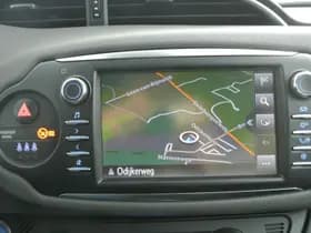 Toyota Yaris thumbnail 15