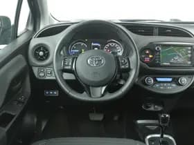 Toyota Yaris thumbnail 3
