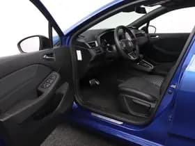 Renault Clio thumbnail 12