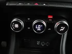 Renault Captur thumbnail 18