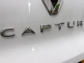 Renault Captur thumbnail 33