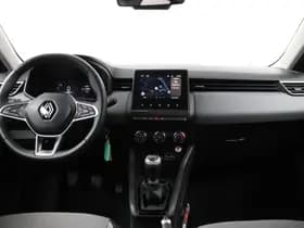 Renault Clio thumbnail 3