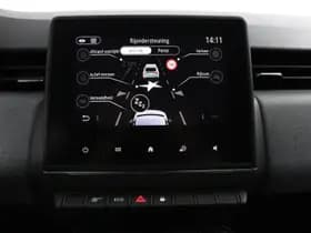 Renault Clio thumbnail 25